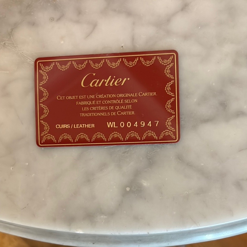 🤩 Authentic Cartier Pink Monogram Wallet - Picture 8 of 9